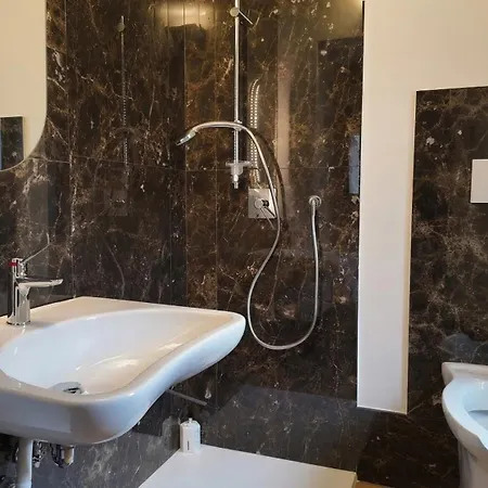 ゲストハウス Casa Ereva バニョーリ・イルピーノ